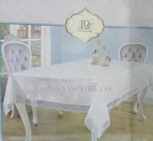 150*220cm Table Cloth Polyester Jacquard
Cream and White*