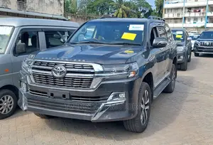 Toyota Land Cruiser 4.5 V8 DSL 2015 Gray