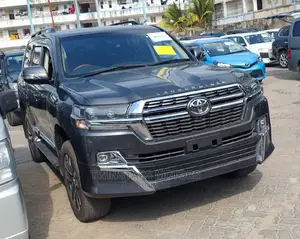 Toyota Land Cruiser 4.5 V8 DSL 2015 Gray