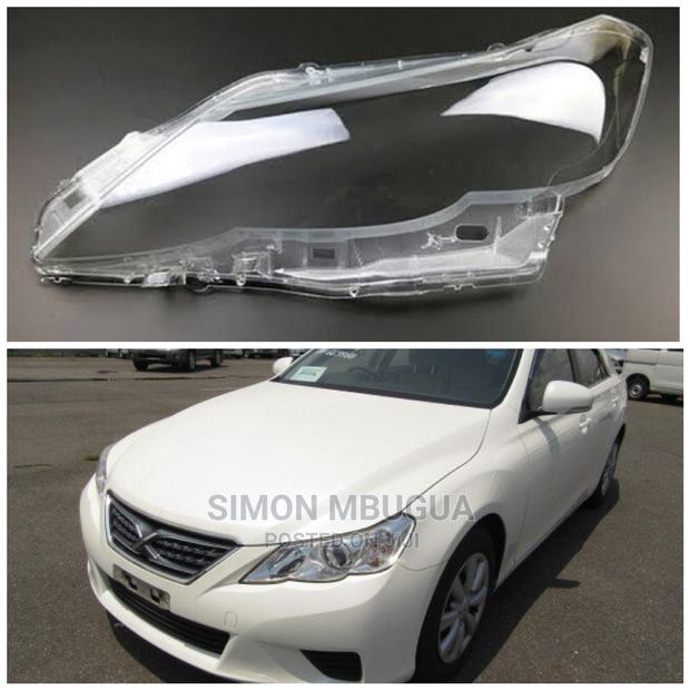 Mark X 2012 Headlight Lens - main view