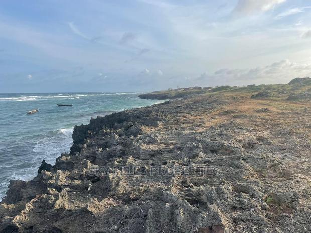Beach Plot 6 Acres on Sale at Kilifi - thumbnail 4