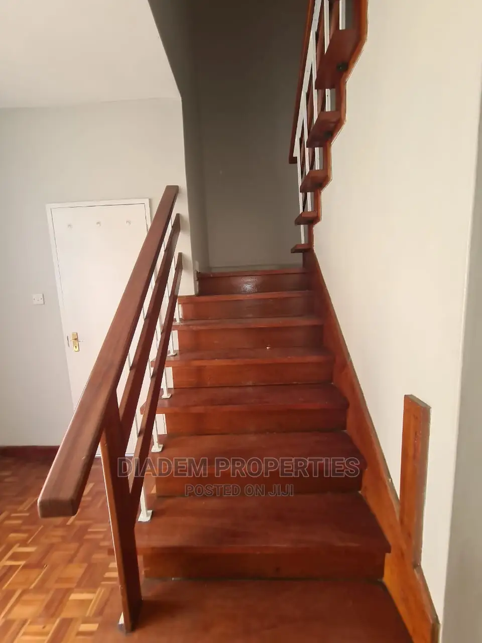 3bdrm Maisonette in State House for Rent