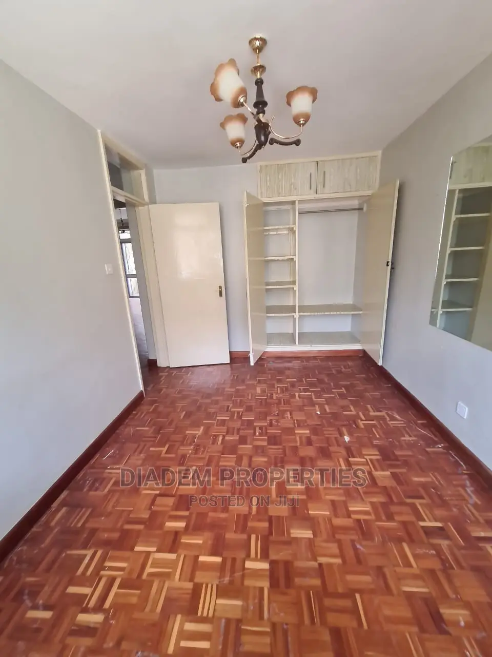 3bdrm Maisonette in State House for Rent