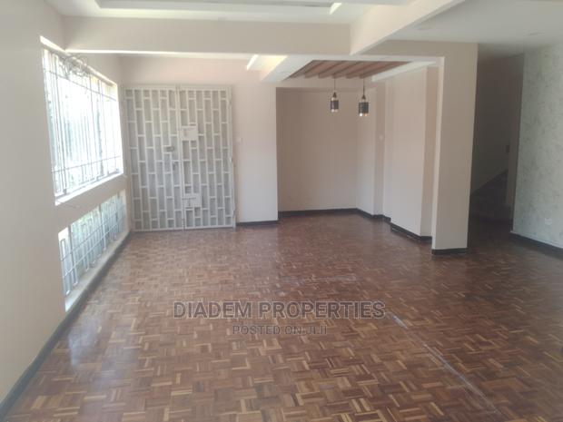 Commercial 5 Bedroom Maissionette to Let - thumbnail 10