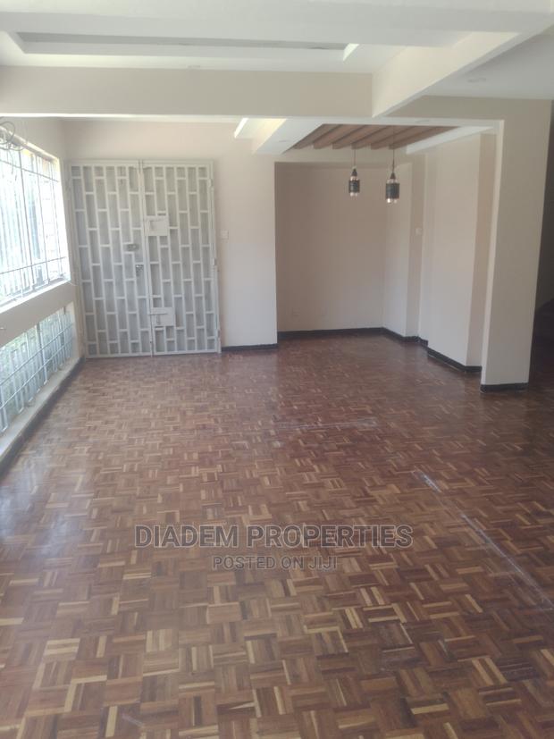 Commercial 5 Bedroom Maissionette to Let - thumbnail 11