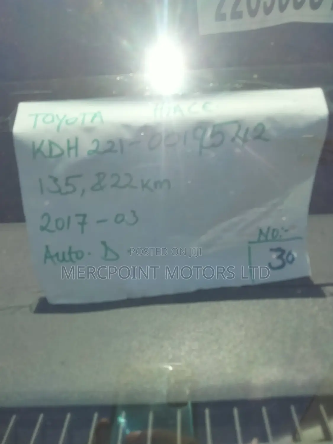 Toyota HiAce 2015 Silver