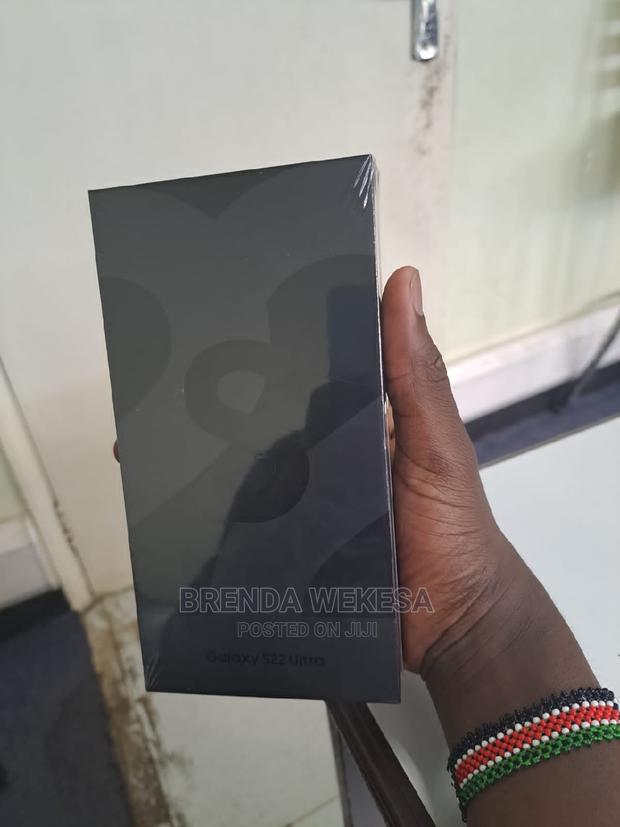 New Samsung Galaxy S22 Ultra 256 GB White - thumbnail 2