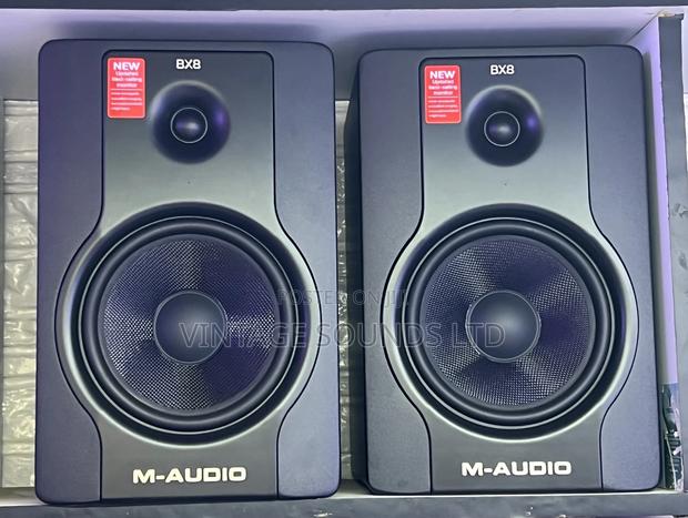M Audio Bx8 D2 Studio Monitor Speakers (Pair ) - thumbnail 3
