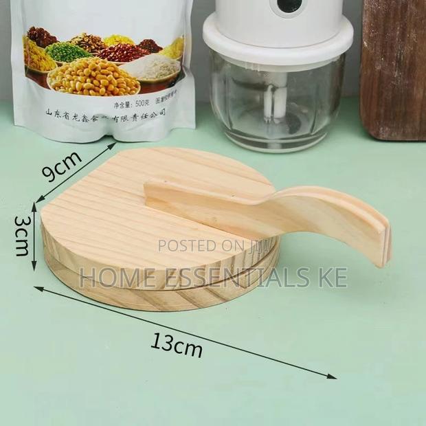 Wooden Dumpling Dough Press - thumbnail 3
