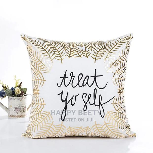 White and Gold Themed Throw Pillows - thumbnail 3