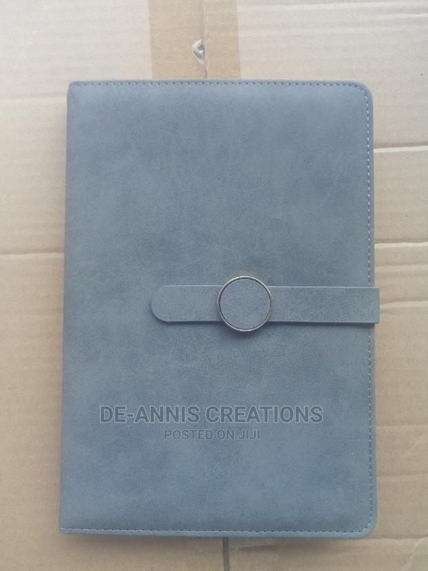 RW Round Button A5 Flexy Notebooks - thumbnail 3