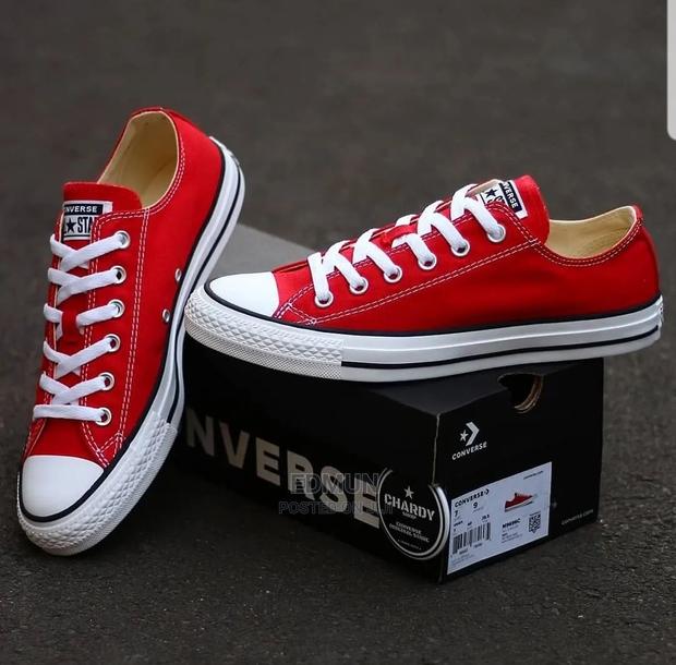 Red Converse - thumbnail 2