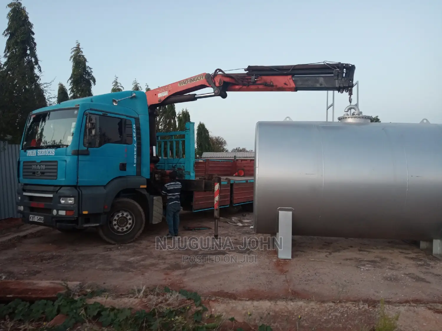 Hiab Crane Truck for Hire (Self Loading Lifting Truck)