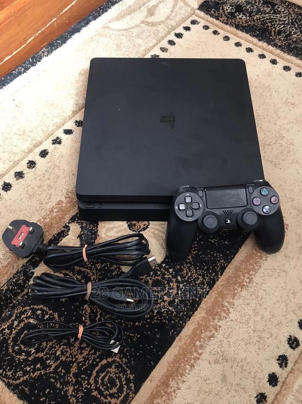 Slim Ps4, Ex Japan  - main view