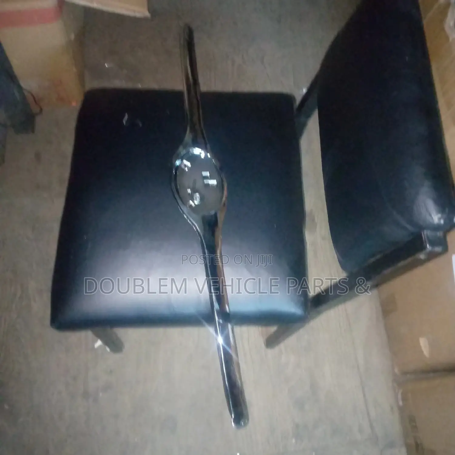 Bonnet Moulding Chrome/Silver Nze 2005/Fielder 2005