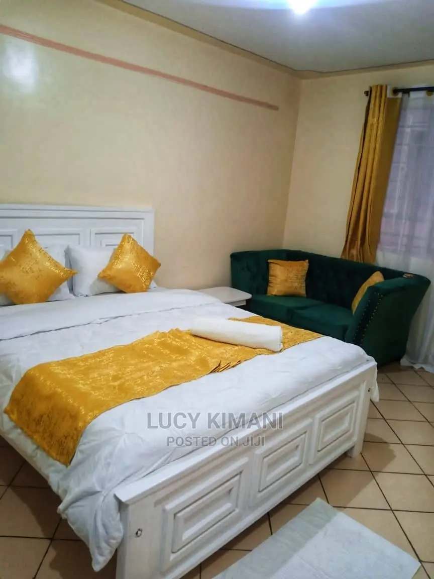 Air BNB Studio Apartment, Attic Place South B