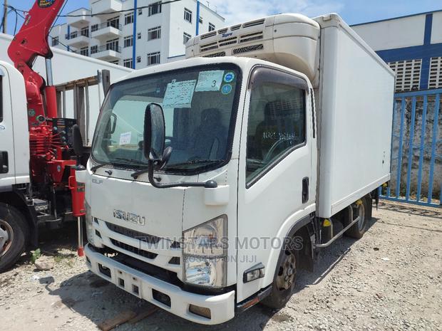 Isuzu Refrigarated Body - thumbnail 2