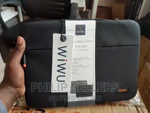 Wiwu Pilot Water Resistant High-Capacity Laptop Sleeve for M