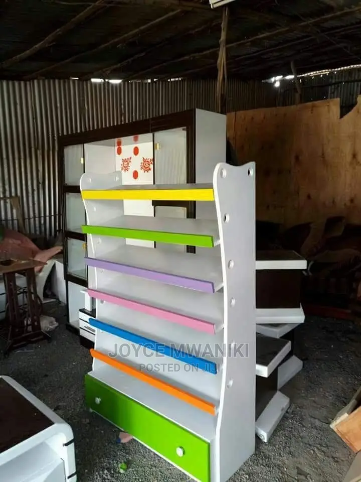 Shoe Rack Unique Design