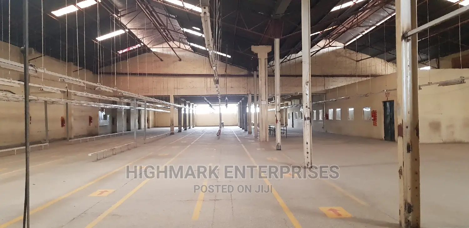 Business Complex to Let