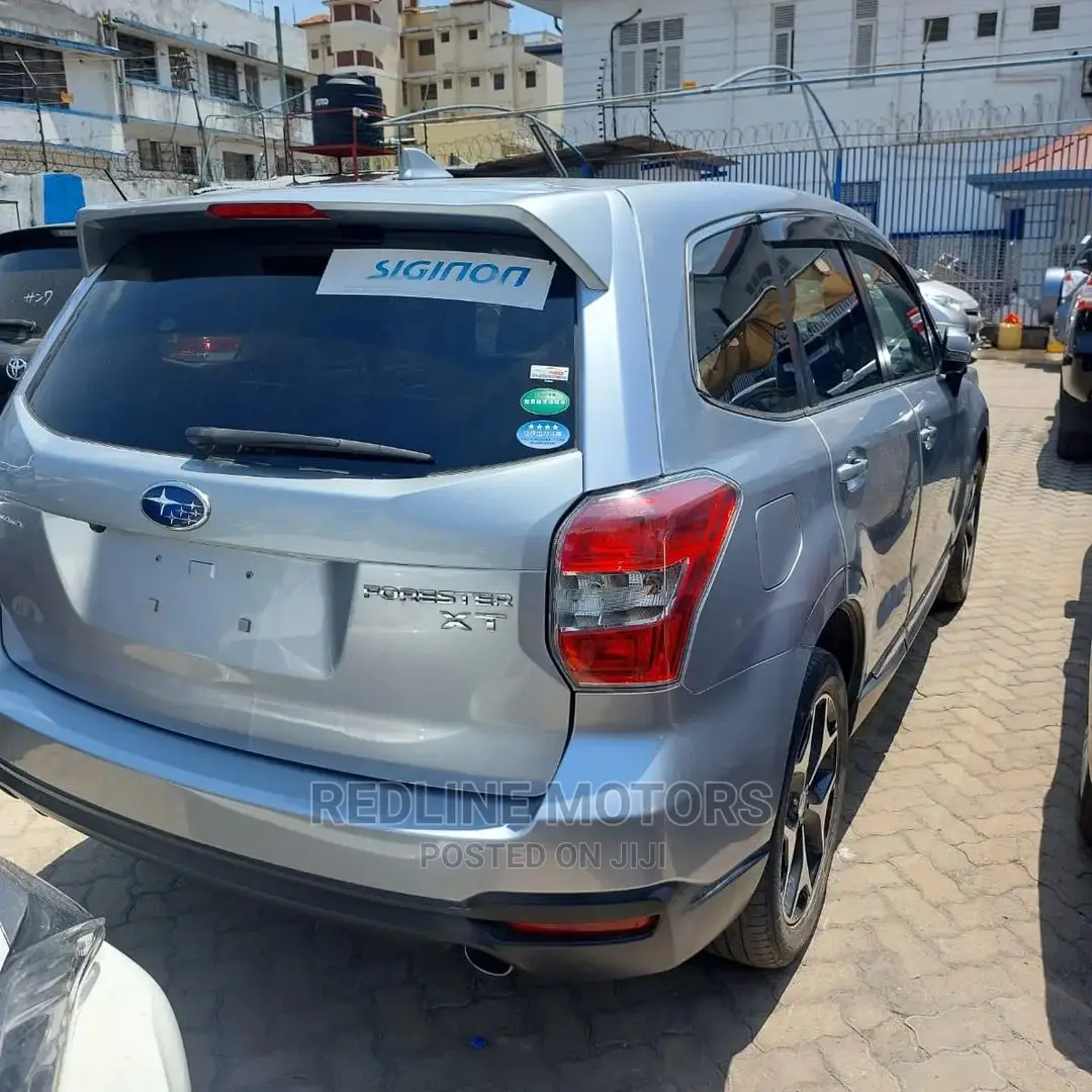 Subaru Forester 2.0XT Touring AWD 2017 Blue