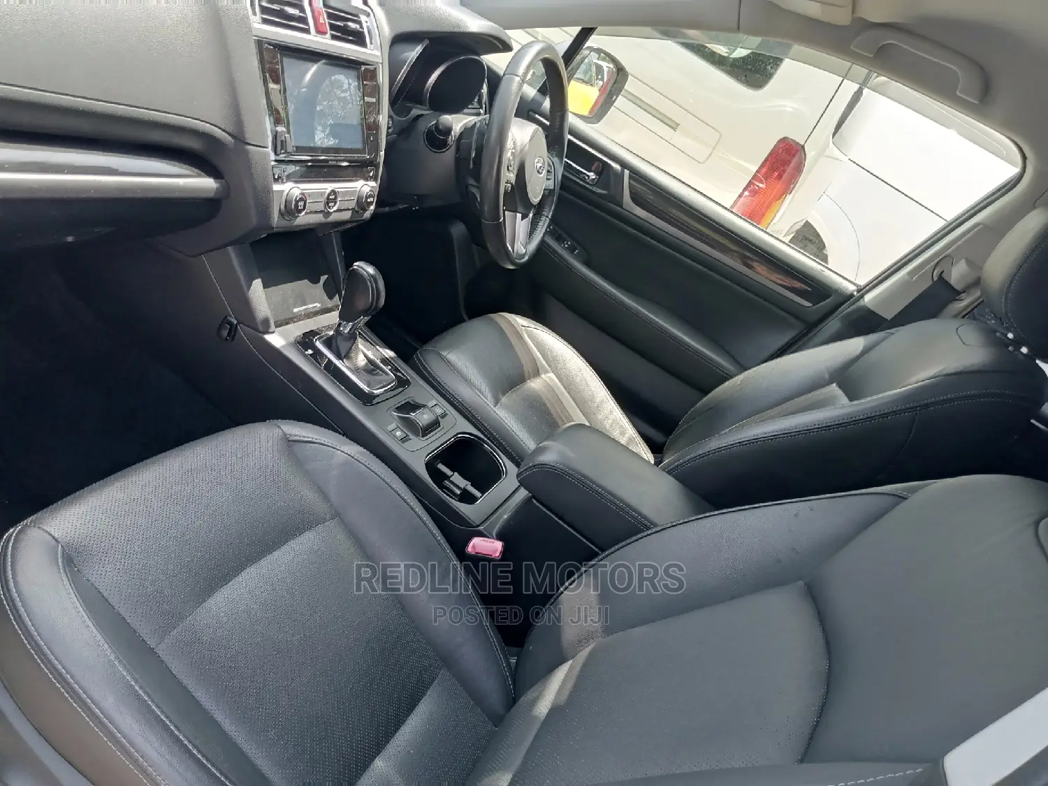 Subaru Outback 2.5i AWD 2017 Beige