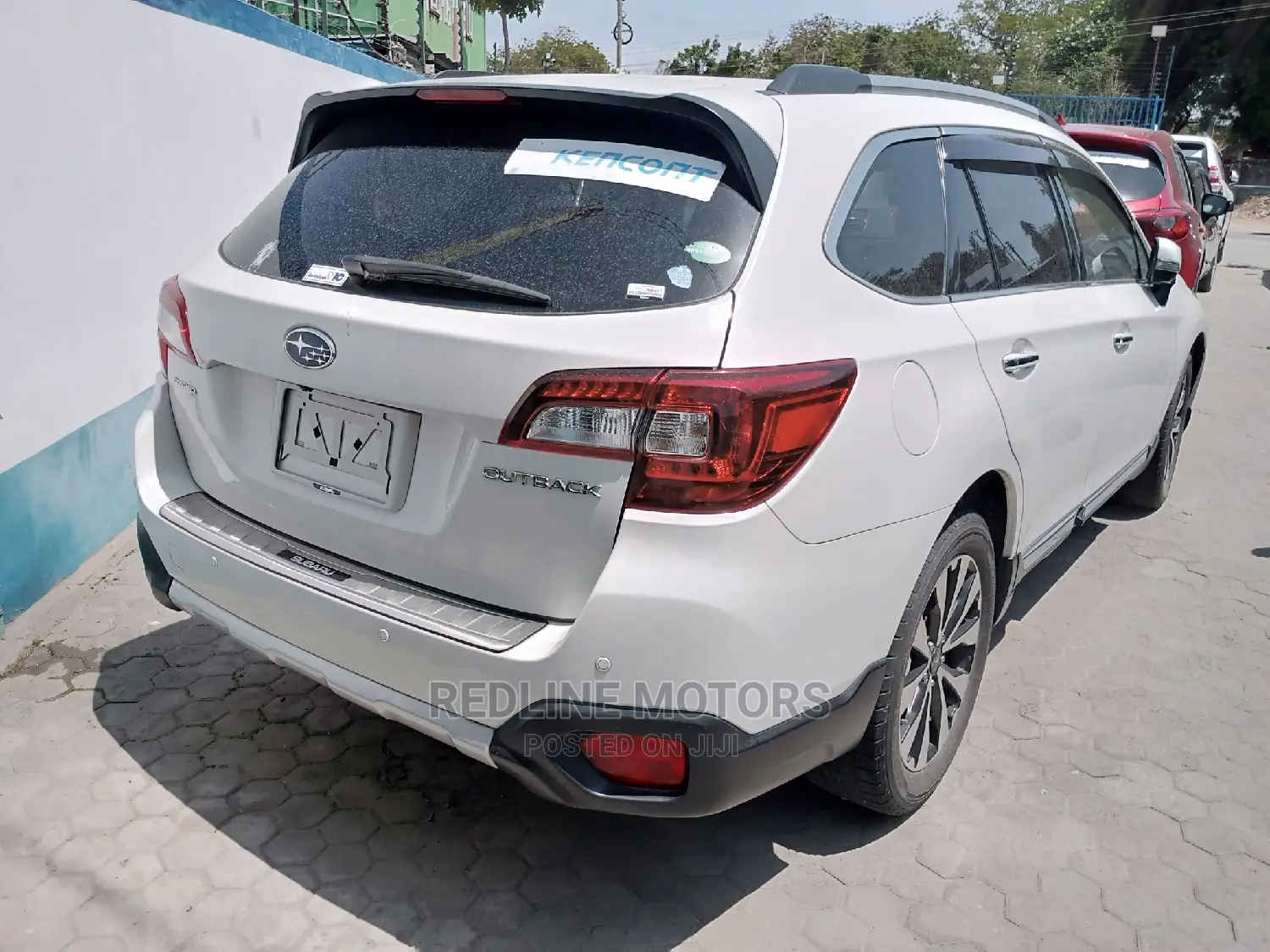 Subaru Outback 2.5i AWD 2016 Off White