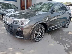 BMW X4 xDrive28i 2016 Brown