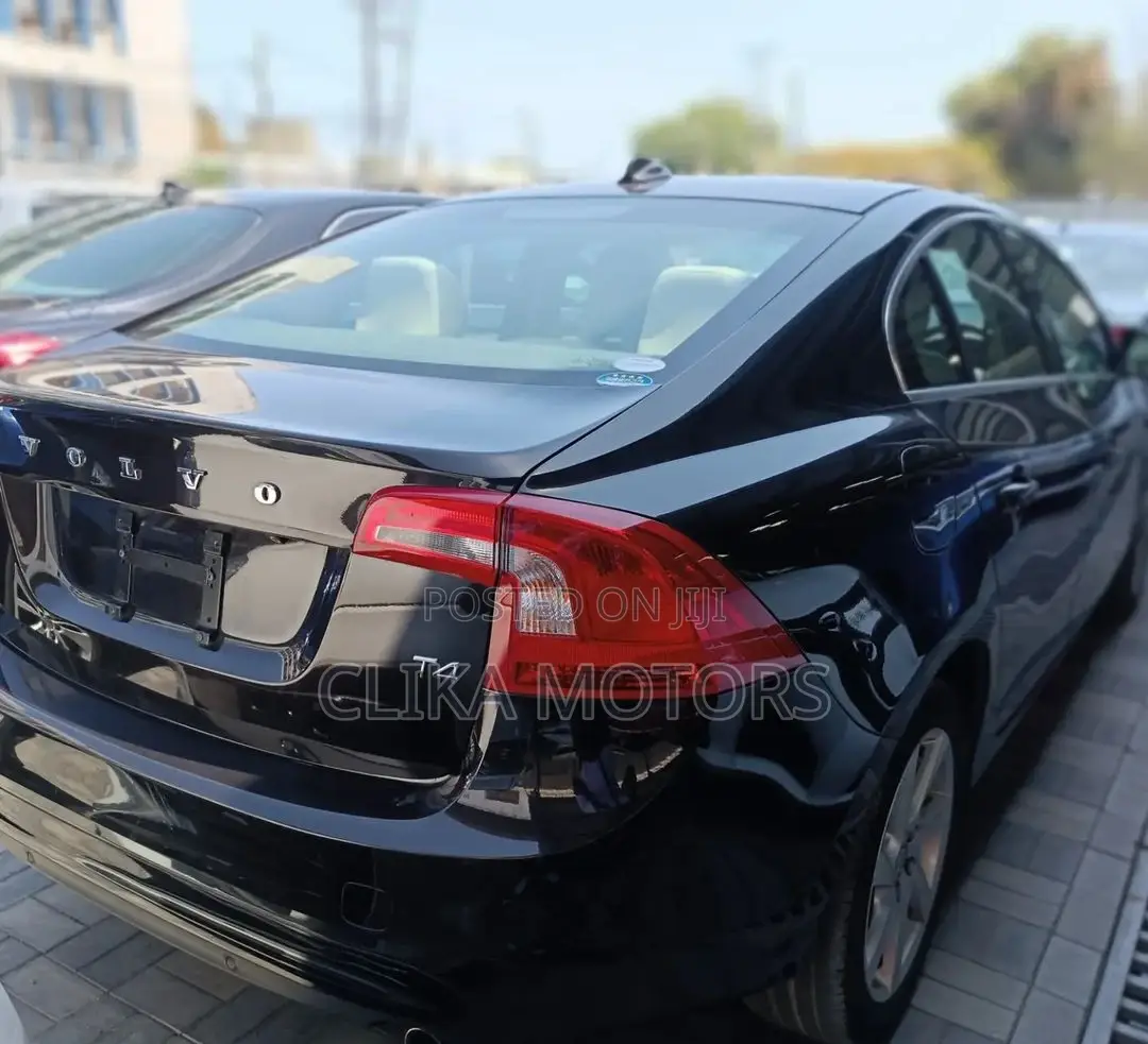 Volvo S60 2016 Brown