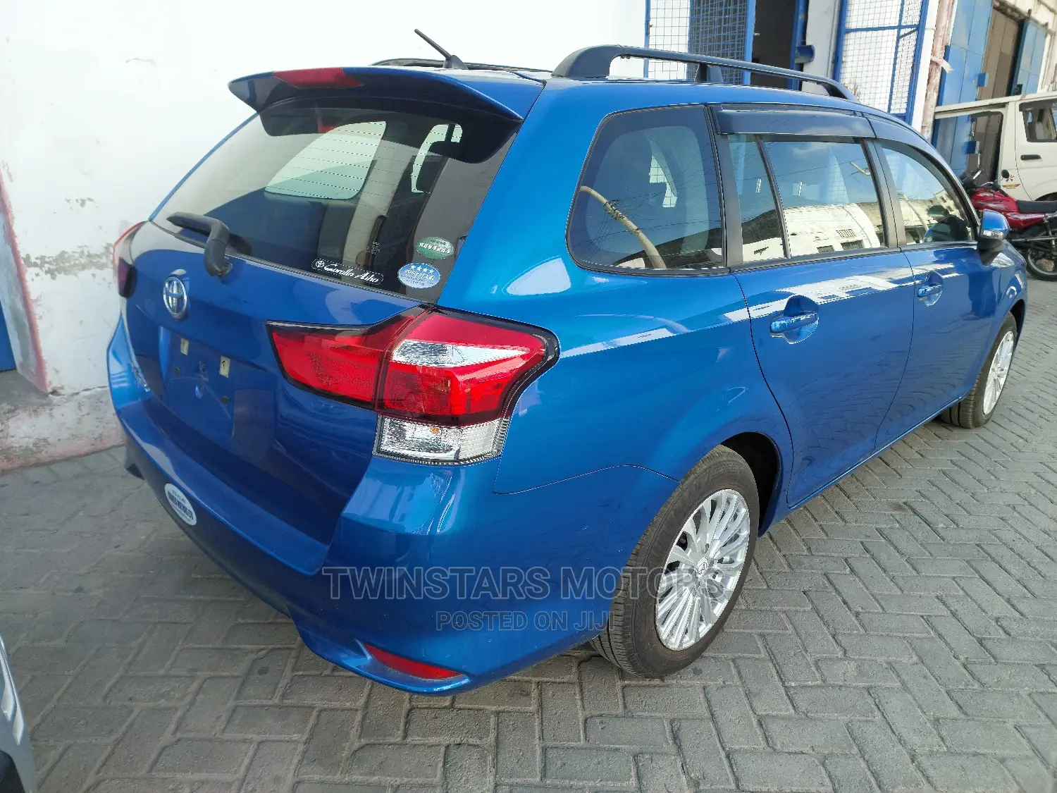 Toyota Corolla Fielder 2017 Blue