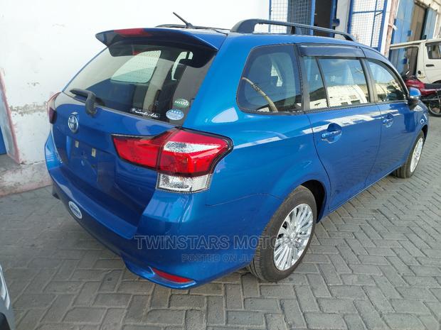 Toyota Corolla Fielder 2017 Blue - thumbnail 7