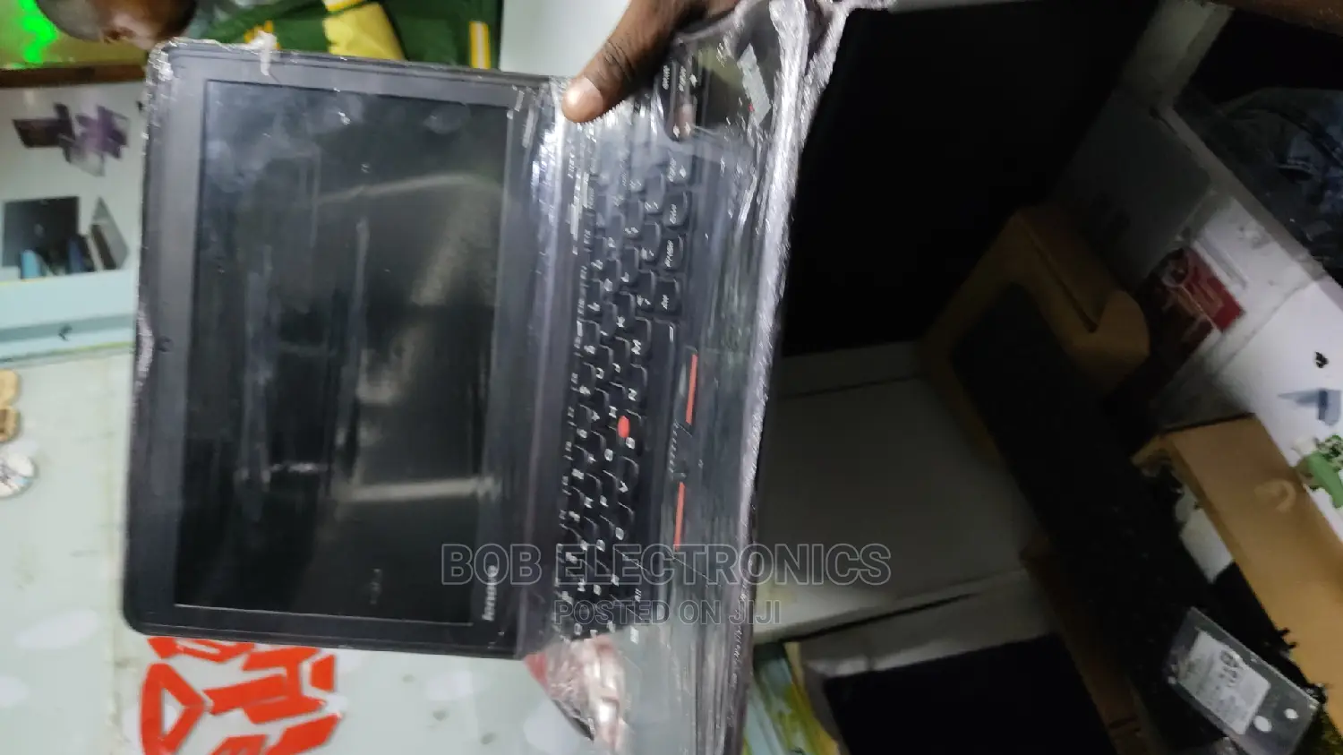 Laptop Lenovo A10 4GB Intel Celeron HDD 320GB