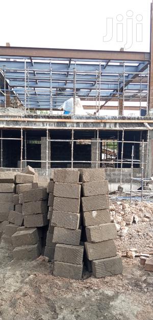 Grade One Machine Cut Stones - thumbnail 4