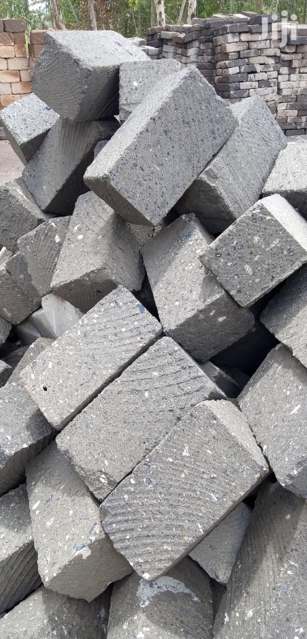 Grade One Machine Cut Stone - main view