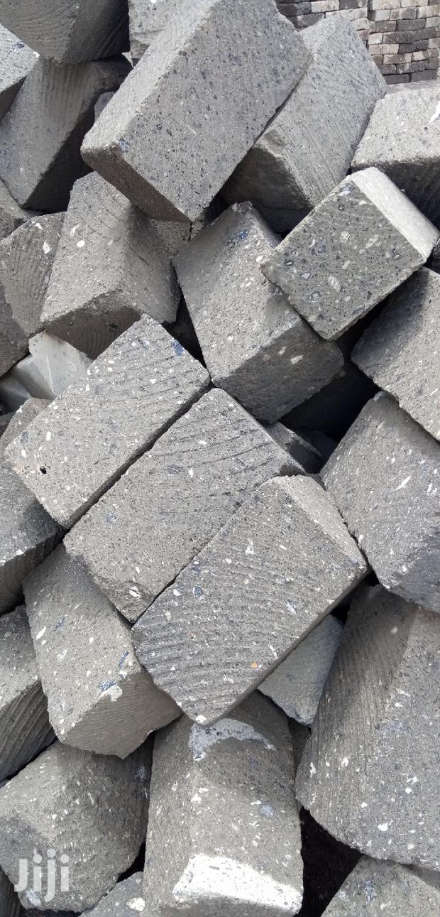 Grade One Machine Cut Stones - thumbnail 2