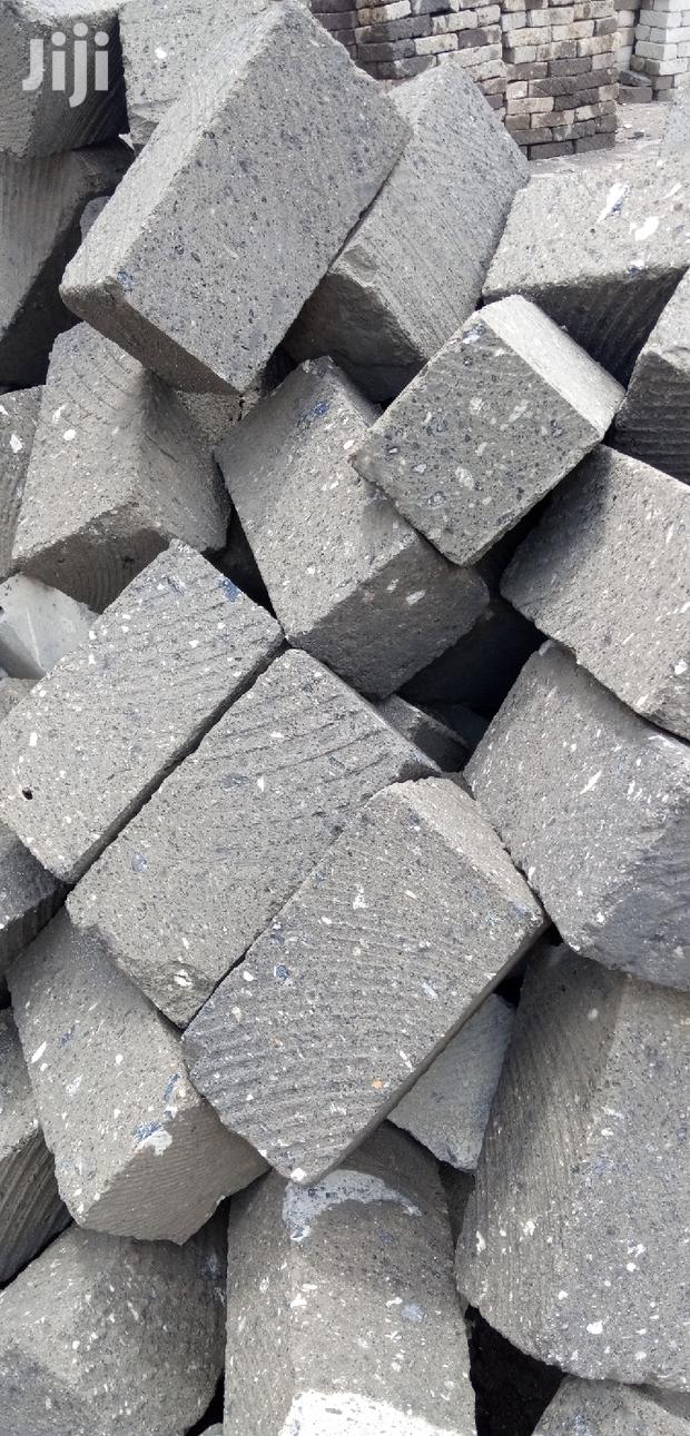 Grade One Machine Cut Stone - thumbnail 2