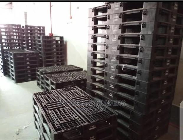 Heavy Duty Plastic Pallets - HBP