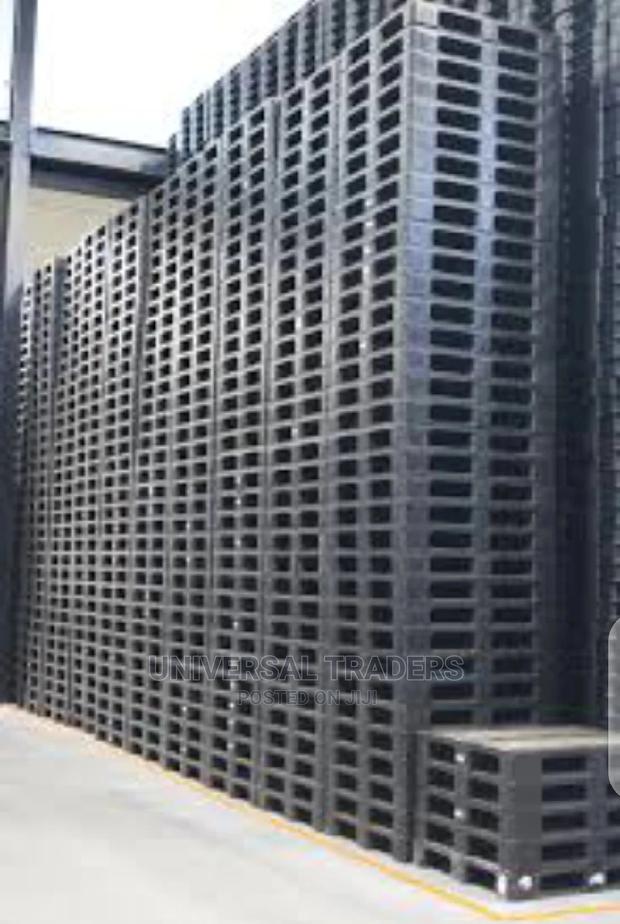 Storage Plastic Pallets - High Quality - main view