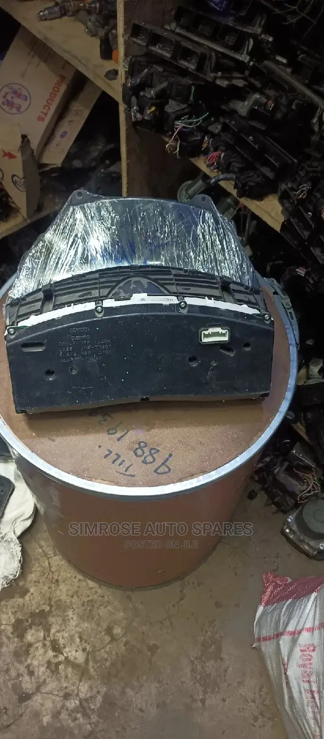 Toyota Mark X Dashboard Clock.