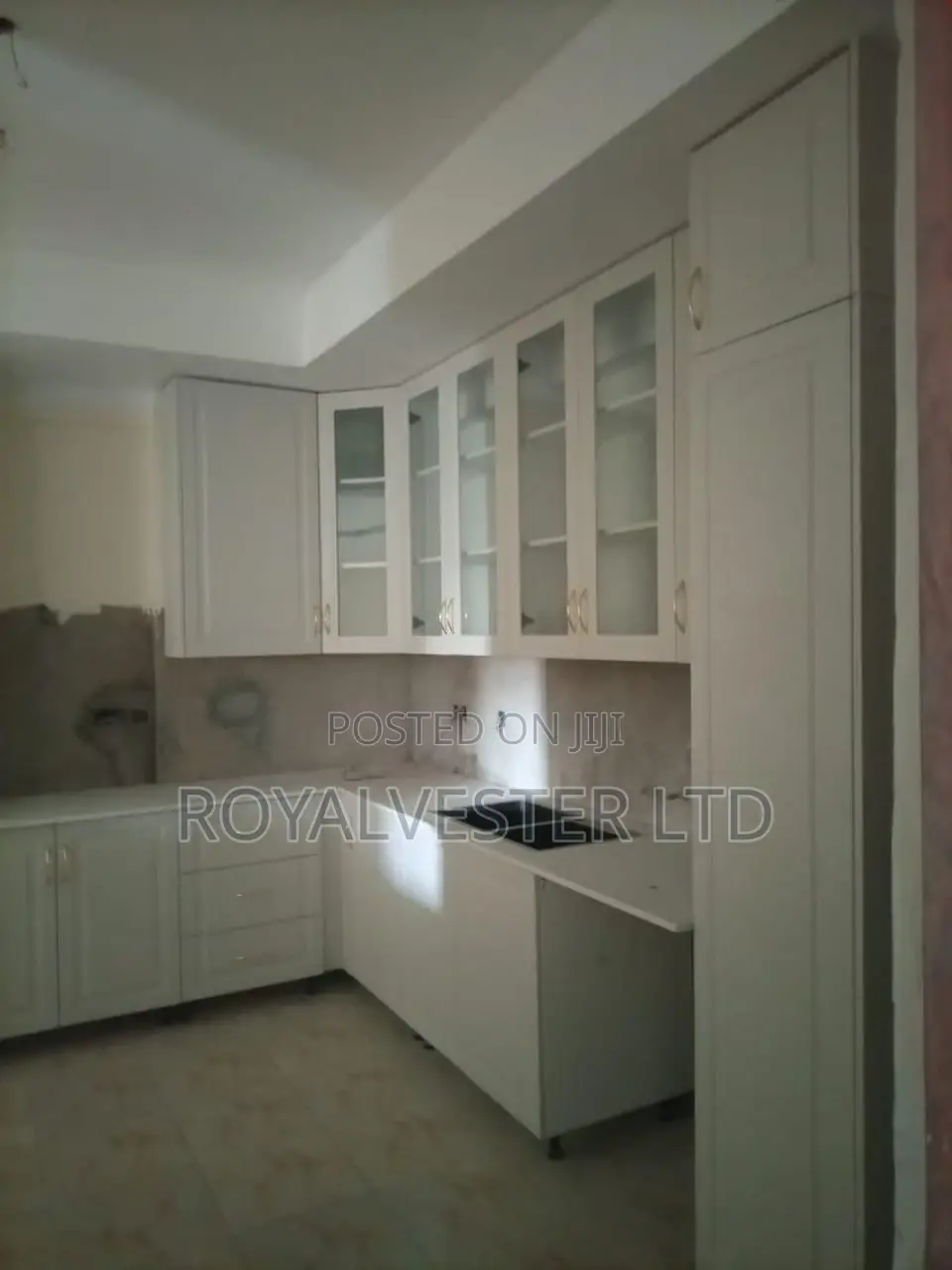 Kitchen Cabinets 