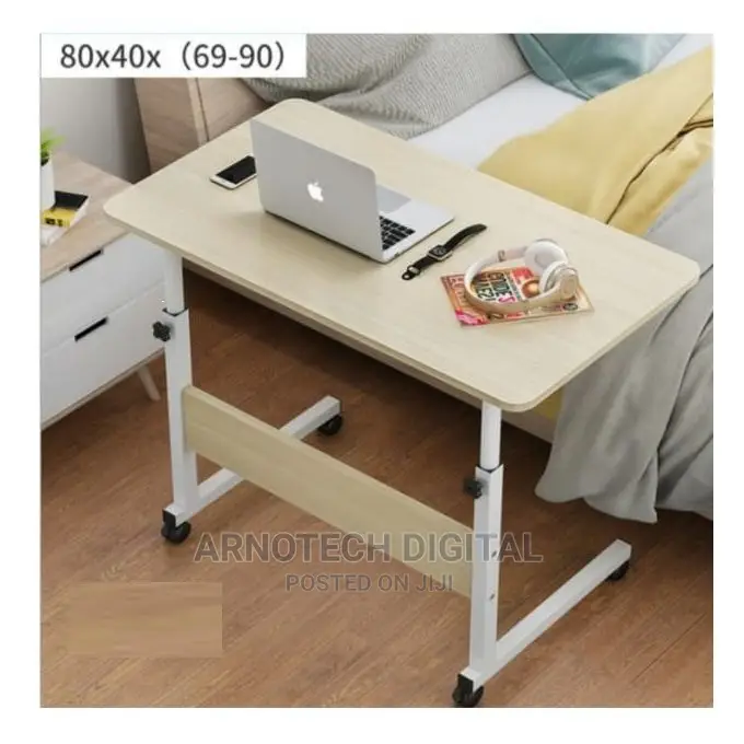 Movable Laptop Stand/Study Desk