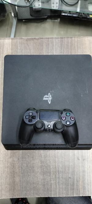 EX UK Playstation 4 Slim - main view