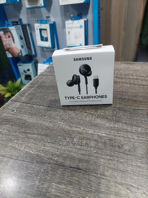 Samsung AKG Type C Earphones - main view