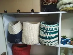 Baskets Kiondos Vases