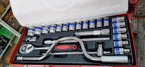 Chrome Socket Kit - main view