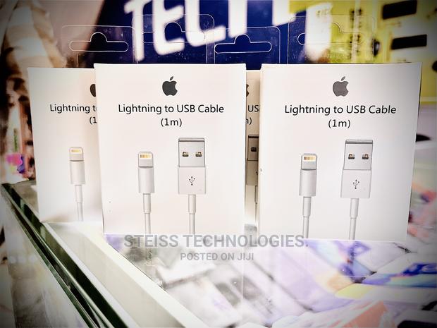 iPhone Usb Cable (1m) - thumbnail 2