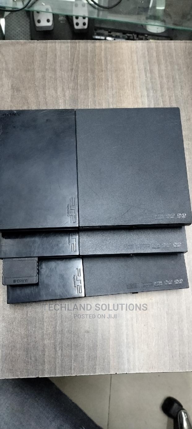 Ex UK Playstation 2 Slim
