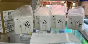 Earpods Lightning Connector With Superbass