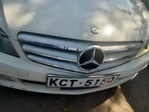 Mercedes-Benz C200 2012 White