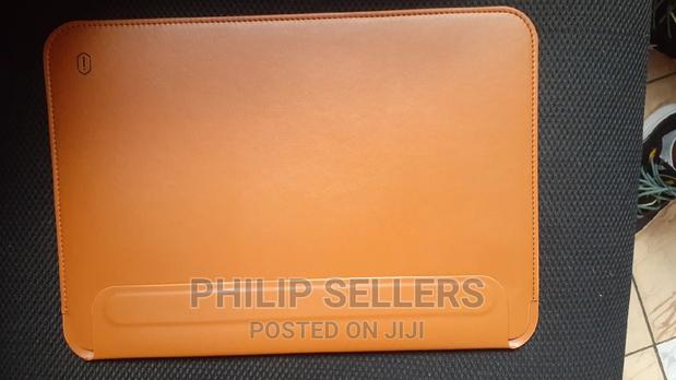 Ultra Slim Sleeve for Macbook - thumbnail 2